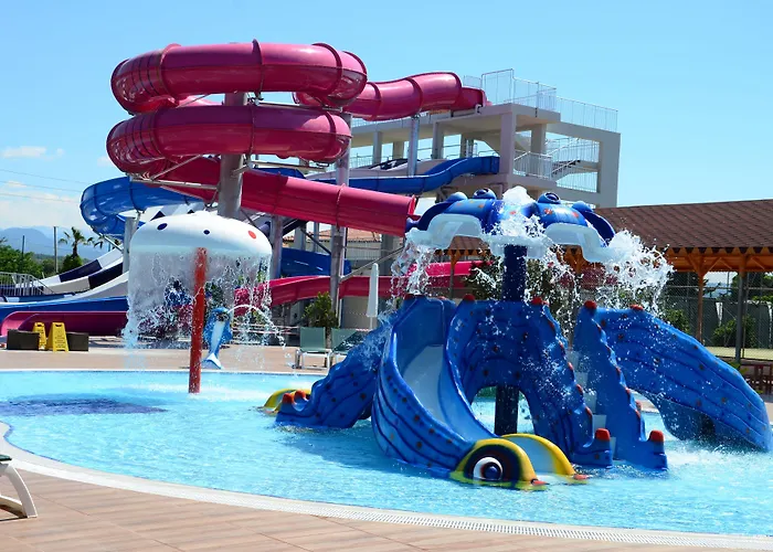 אתר נופש Club Nena 5*