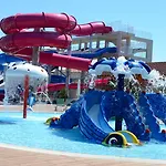 Resort Club Nena 5*