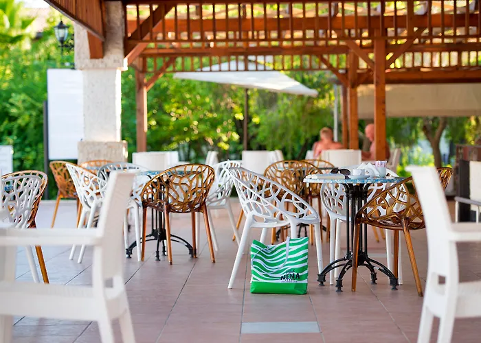 Club Nena 5* Кизилагач