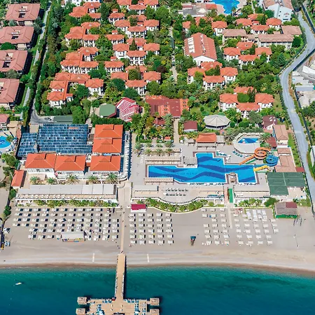 Resort Club Nena 5*