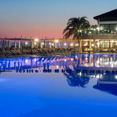 Club Nena 5*