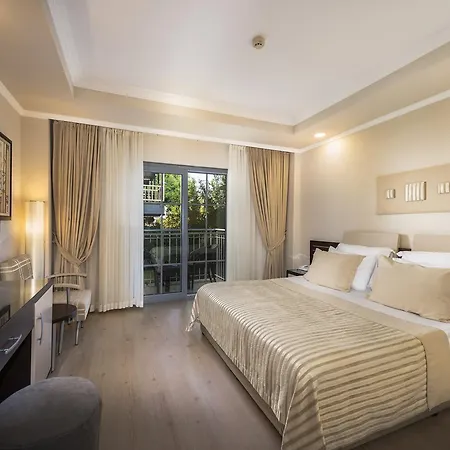 Club Nena Resort 5*