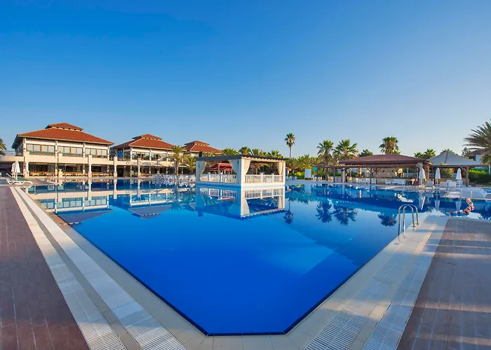 Club Nena 5*