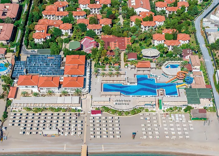 Resort Club Nena 5*